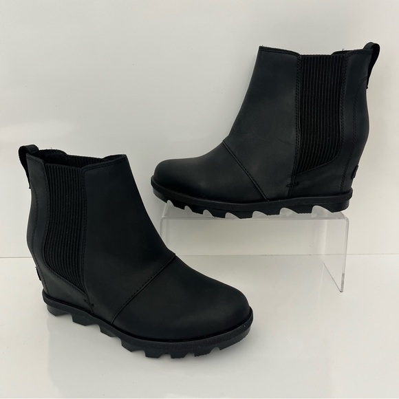 Sorel Waterproof Wedge Chelsea Boots Black Leather Size 8 NWOB - Picture 3 of 13